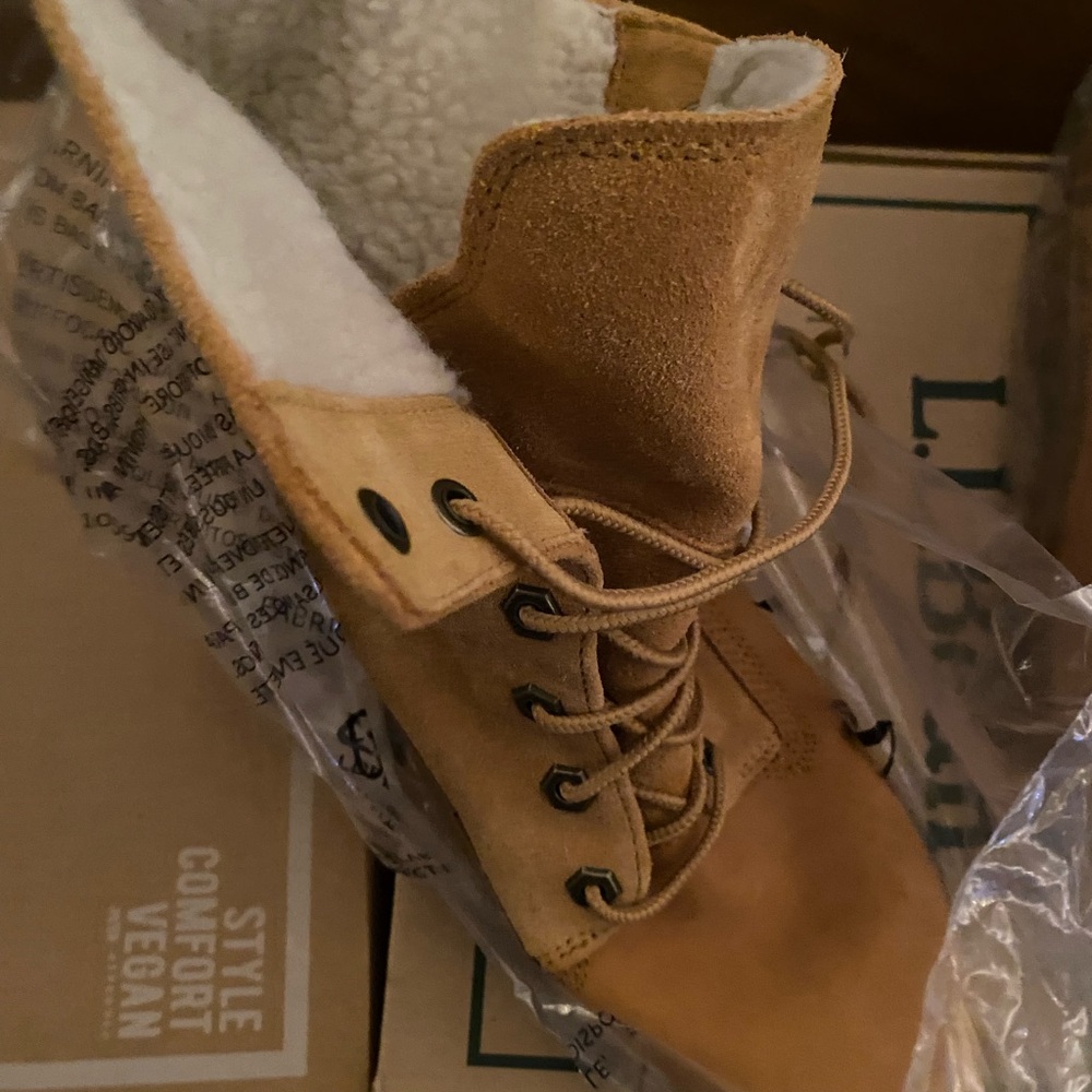 Timberland Suede Lace-Up Boots